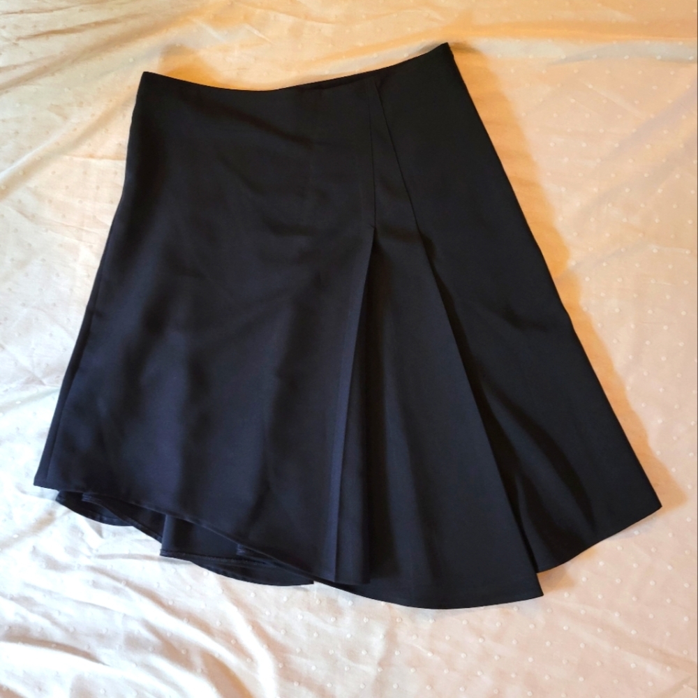 TAT TOO Asymmetrical Hem Skirt - 44